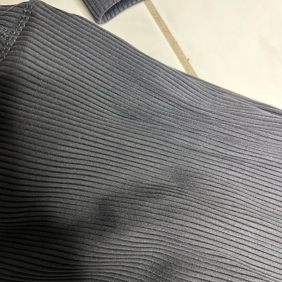 Carbon38 Ribbed Workout Set - Picture 2 of 3